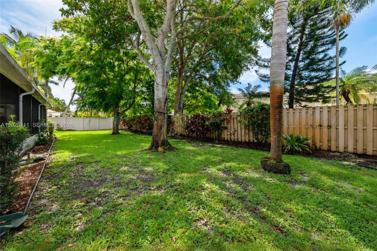 14630 Madison Pl , Davie, FL 33325 Photo