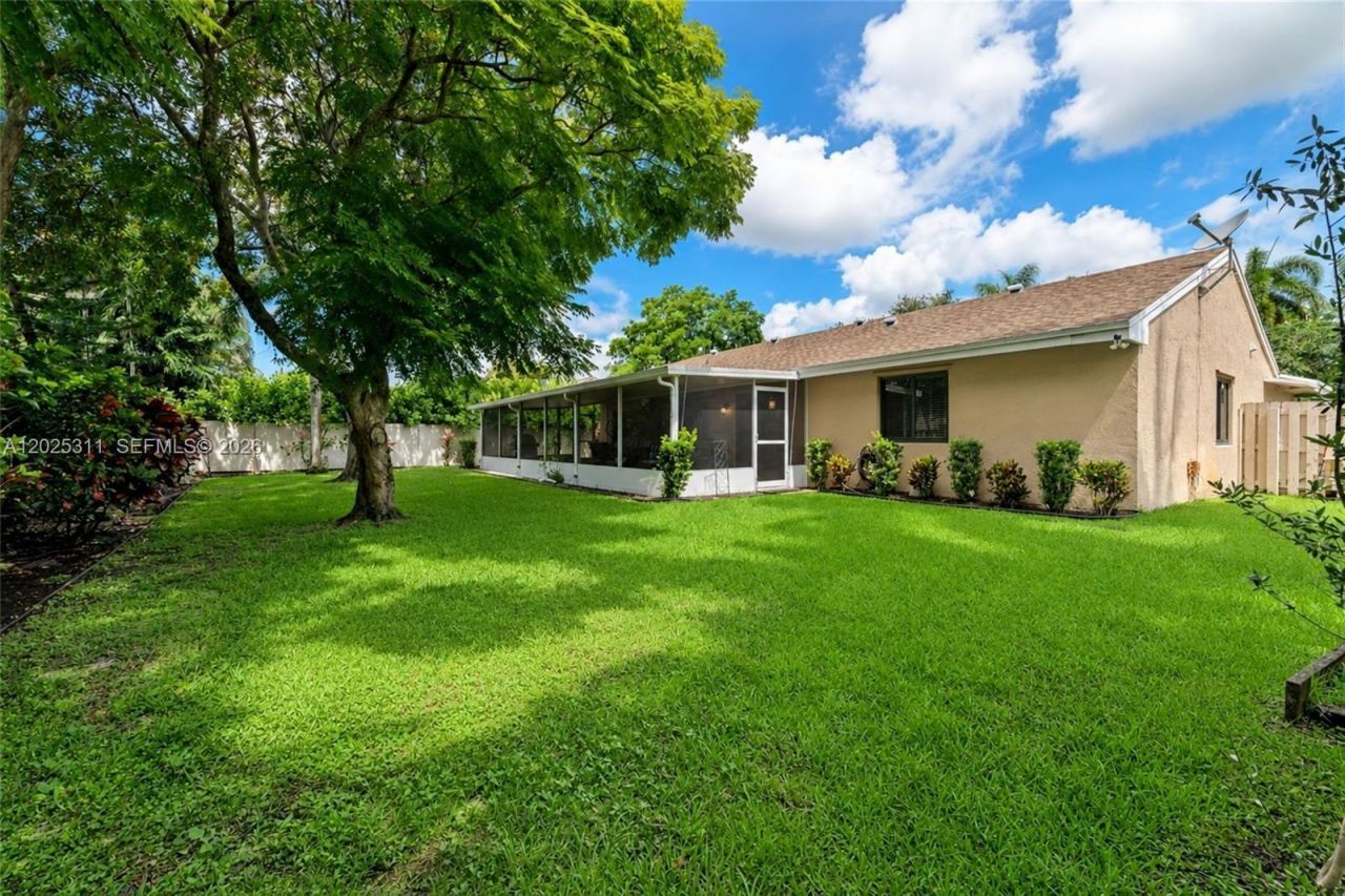 14630 Madison Pl , Davie, FL 33325 Photo