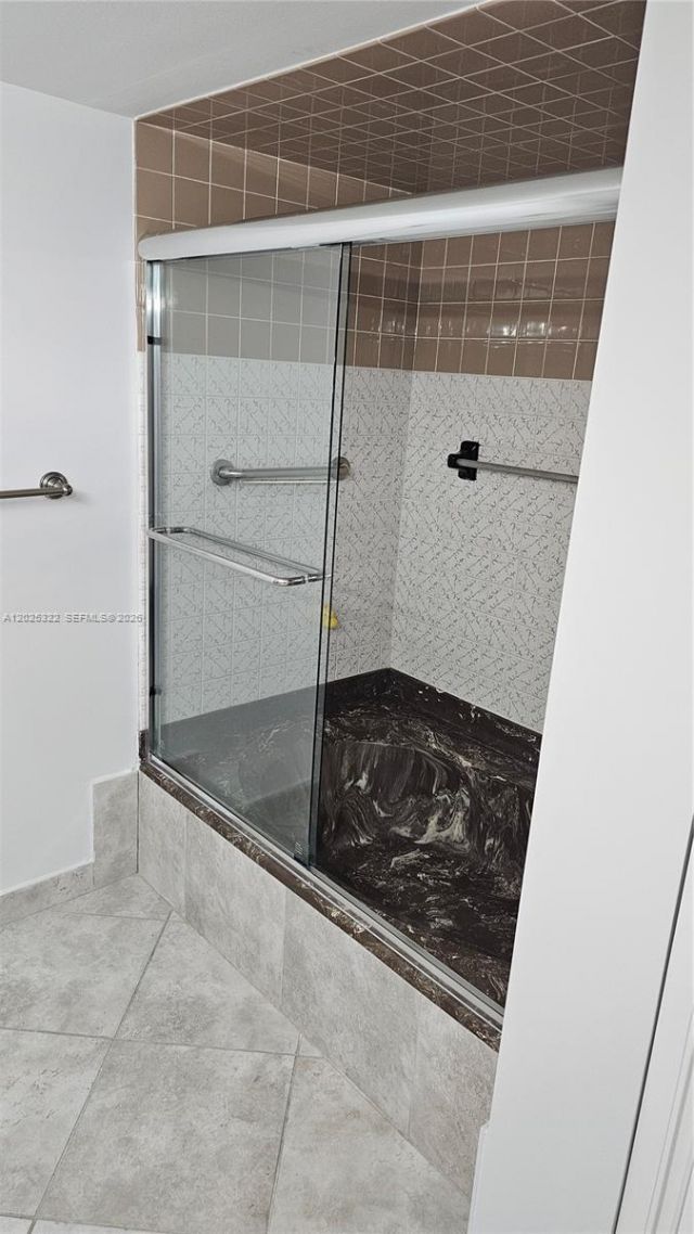 2017 S Ocean Dr , Unit 408, Hallandale Beach, FL 33009 Photo