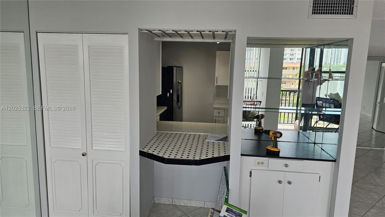 2017 S Ocean Dr , Unit 408, Hallandale Beach, FL 33009 Photo