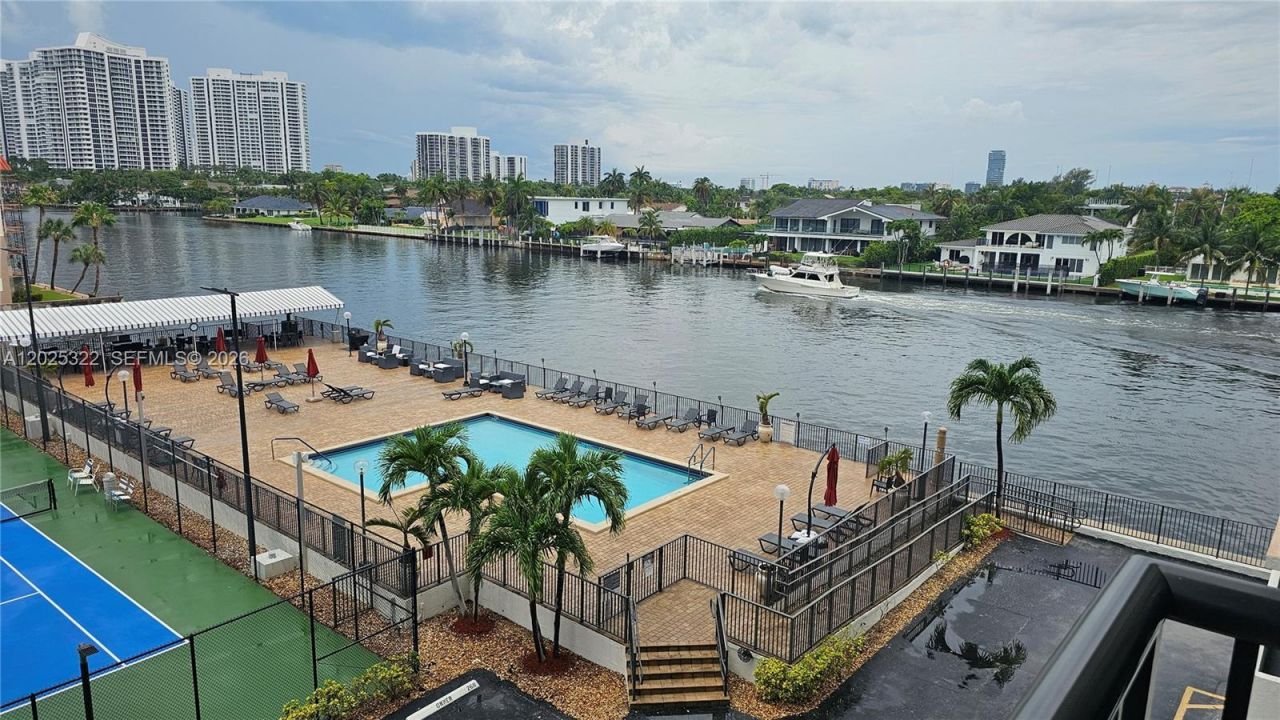 2017 S Ocean Dr , Unit 408, Hallandale Beach, FL 33009 Photo