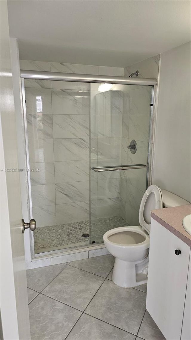 2017 S Ocean Dr , Unit 408, Hallandale Beach, FL 33009 Photo