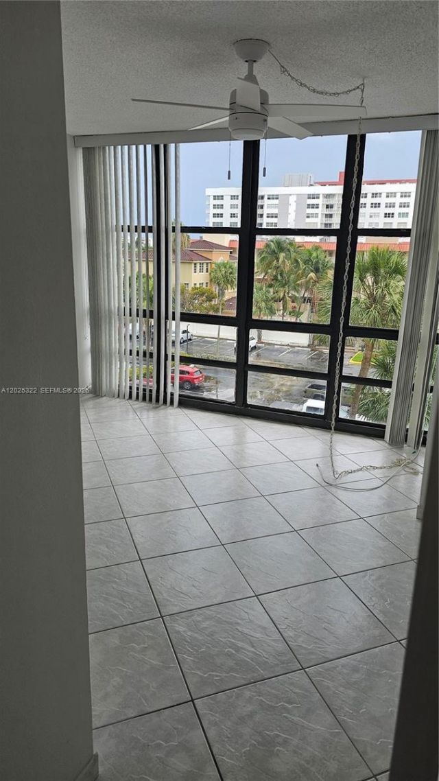 2017 S Ocean Dr , Unit 408, Hallandale Beach, FL 33009 Photo