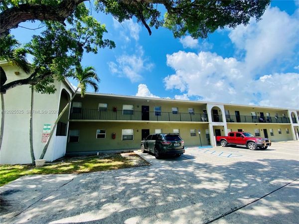 1702 S Dixie Hwy , Unit 15, Lake Worth, FL 33460