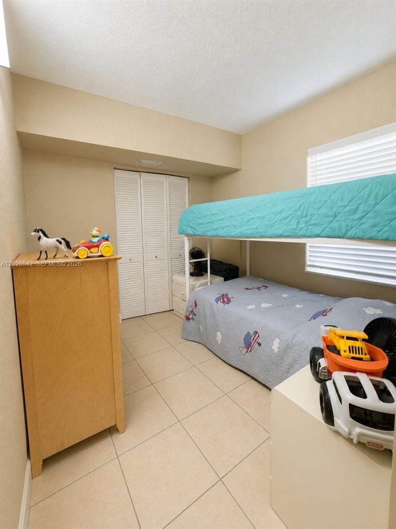 5551 E 4th Ave, Hialeah, FL 33013 Photo