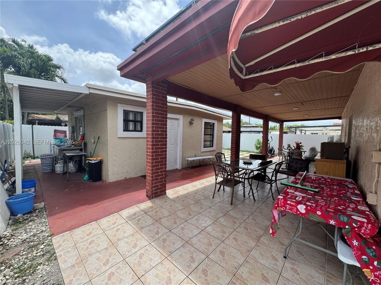 5551 E 4th Ave, Hialeah, FL 33013 Photo