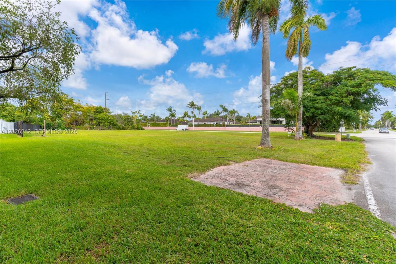 13600 SW 107th Ave, Miami, FL 33176 Photo
