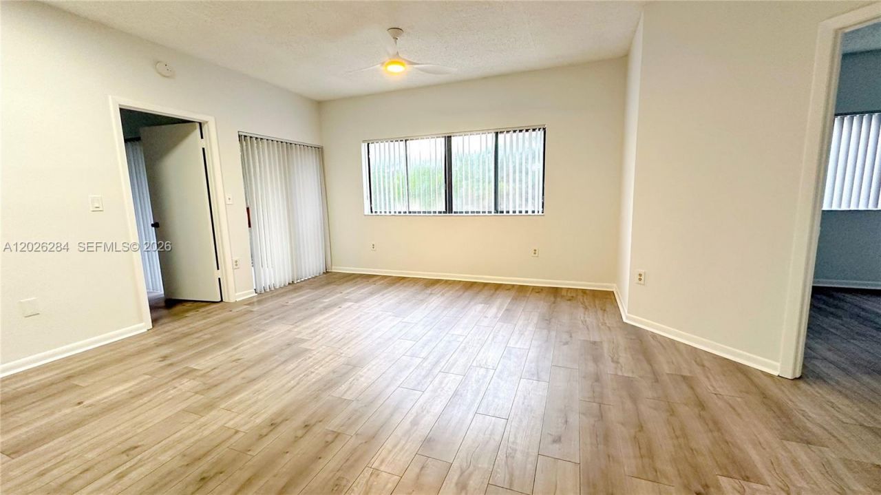 2445 SW 18th Ter , Unit 107, Fort Lauderdale, FL 33315 Photo