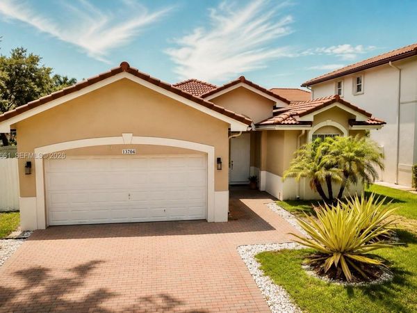 13704 SW 31st St , Miramar, FL 33027