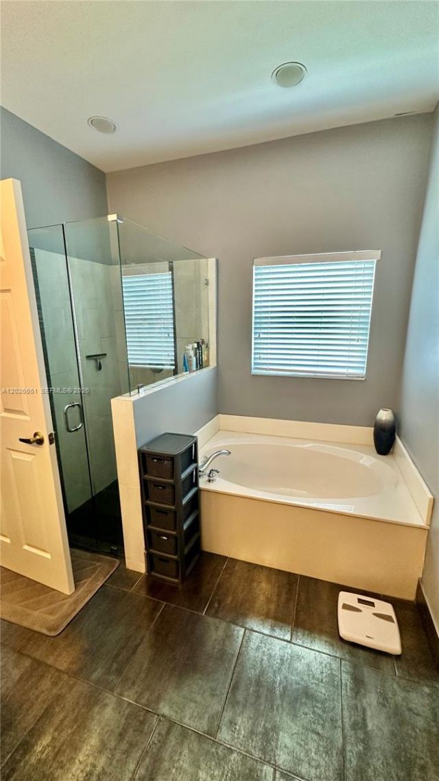 13704 SW 31st St , Miramar, FL 33027 Photo
