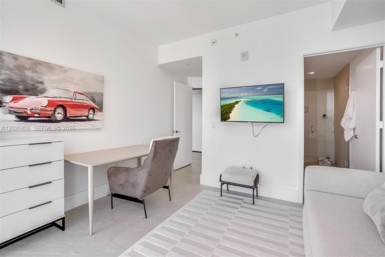 2900 NE 7th Ave , Unit 3702, Miami, FL 33137 Photo