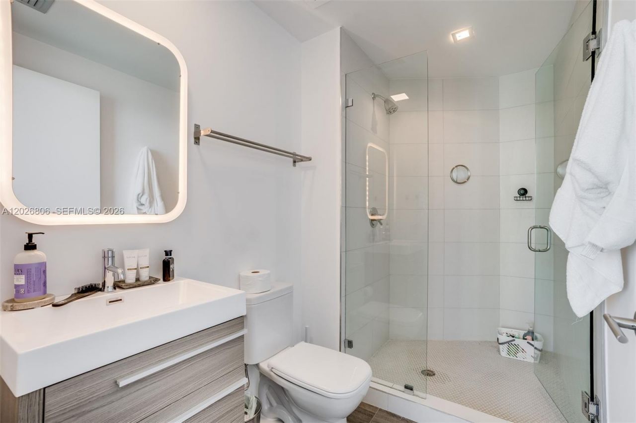 2900 NE 7th Ave , Unit 3702, Miami, FL 33137 Photo