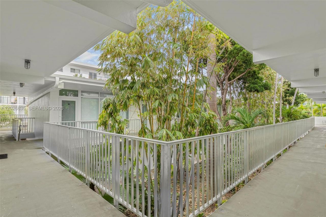 1850 Meridian Ave , Unit 9, Miami Beach, FL 33139 Photo
