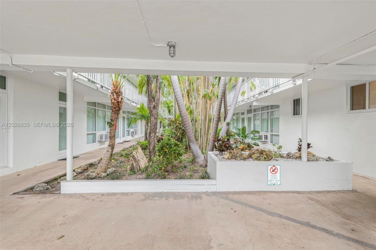 1850 Meridian Ave , Unit 9, Miami Beach, FL 33139 Photo