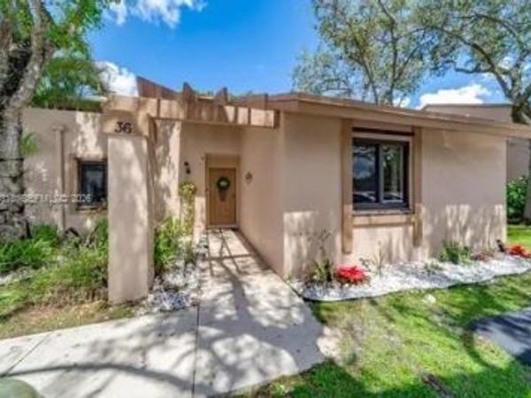 36 Chestnut Cir, , Unit 36, Cooper City, FL 33026