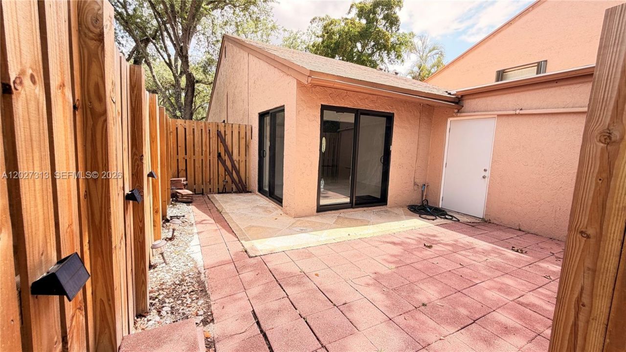 36 Chestnut Cir, , Unit 36, Cooper City, FL 33026 Photo