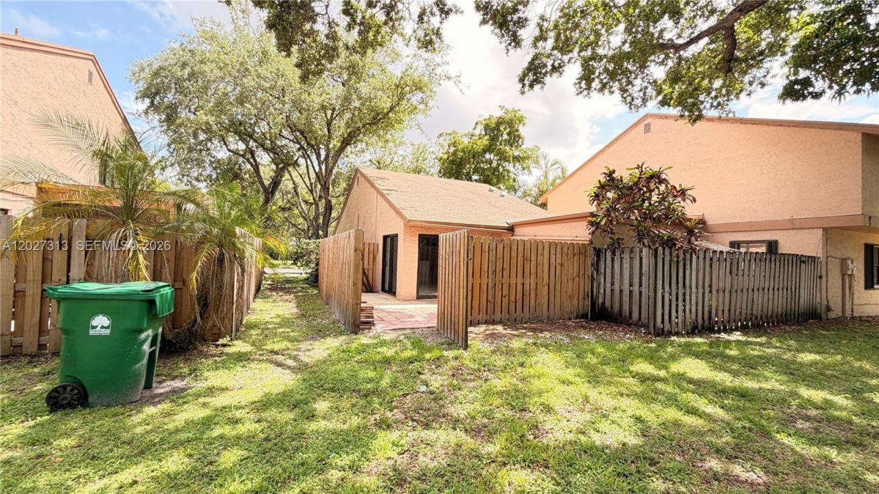 36 Chestnut Cir, , Unit 36, Cooper City, FL 33026 Photo