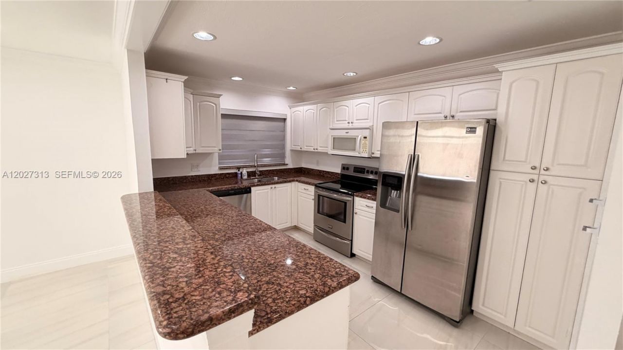 36 Chestnut Cir, , Unit 36, Cooper City, FL 33026 Photo