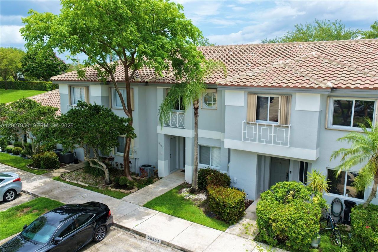 20807 NW 1st St , Unit 20807, Pembroke Pines, FL 33029 Photo