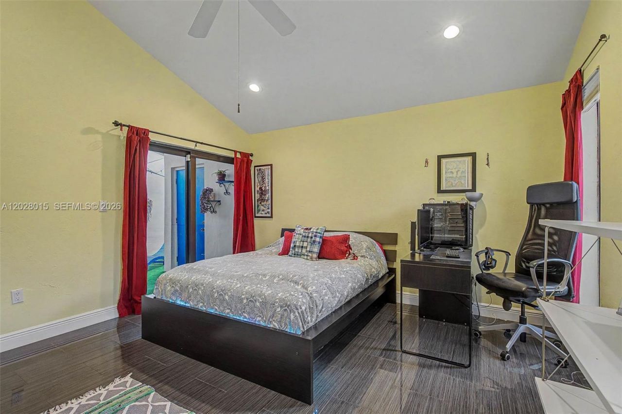 6671 SW 70th Ter , Unit 20, South Miami, FL 33143 Photo