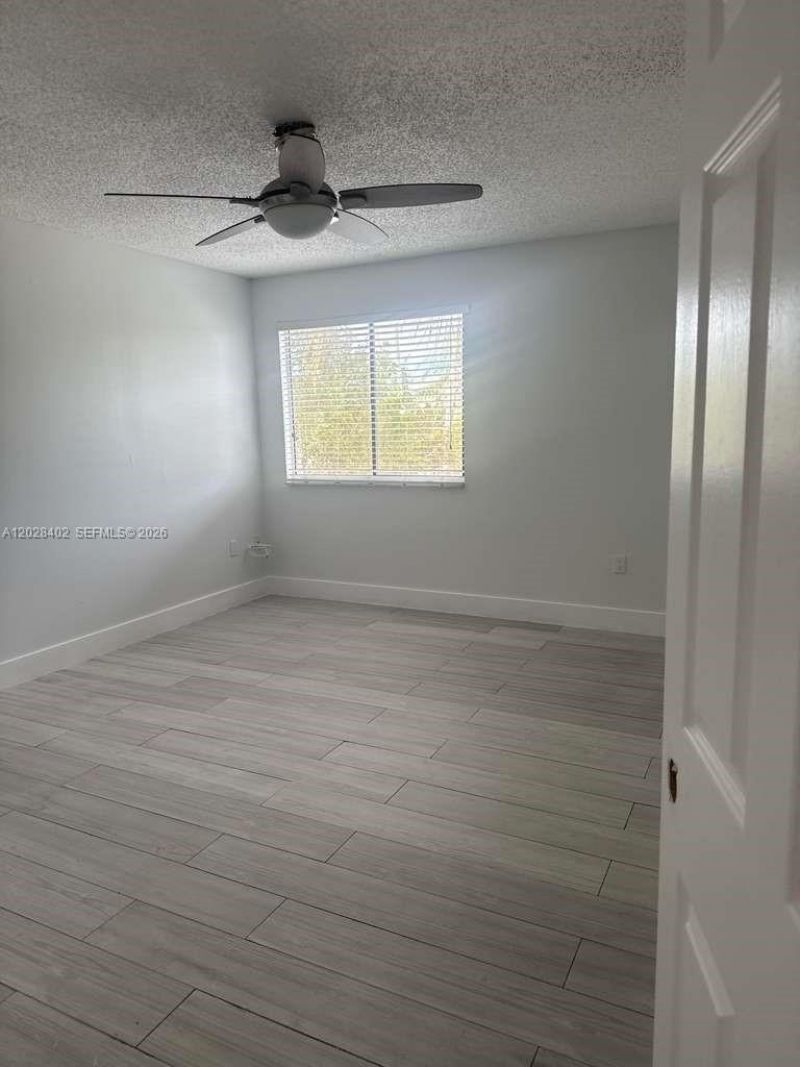 10034 SW 221st St , Cutler Bay, FL 33190 Photo