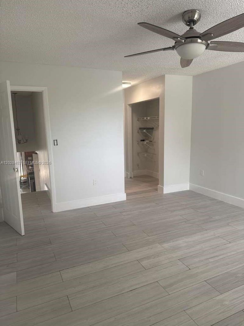 10034 SW 221st St , Cutler Bay, FL 33190 Photo