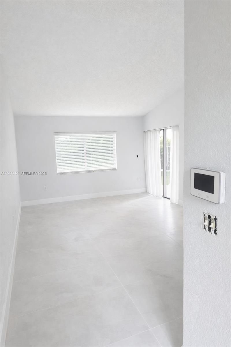 10034 SW 221st St , Cutler Bay, FL 33190 Photo
