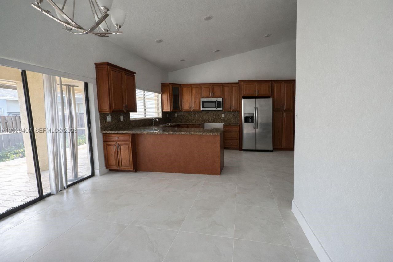 10034 SW 221st St , Cutler Bay, FL 33190 Photo