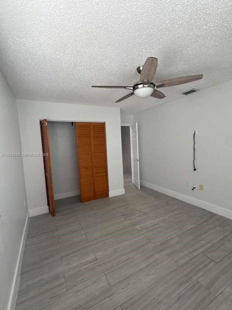 10034 SW 221st St , Cutler Bay, FL 33190 Photo