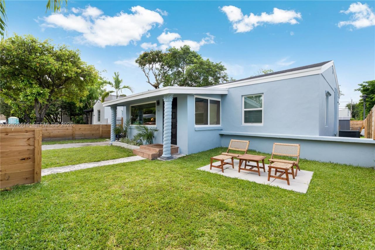 541 NW 49th St , Miami, FL 33127 Photo