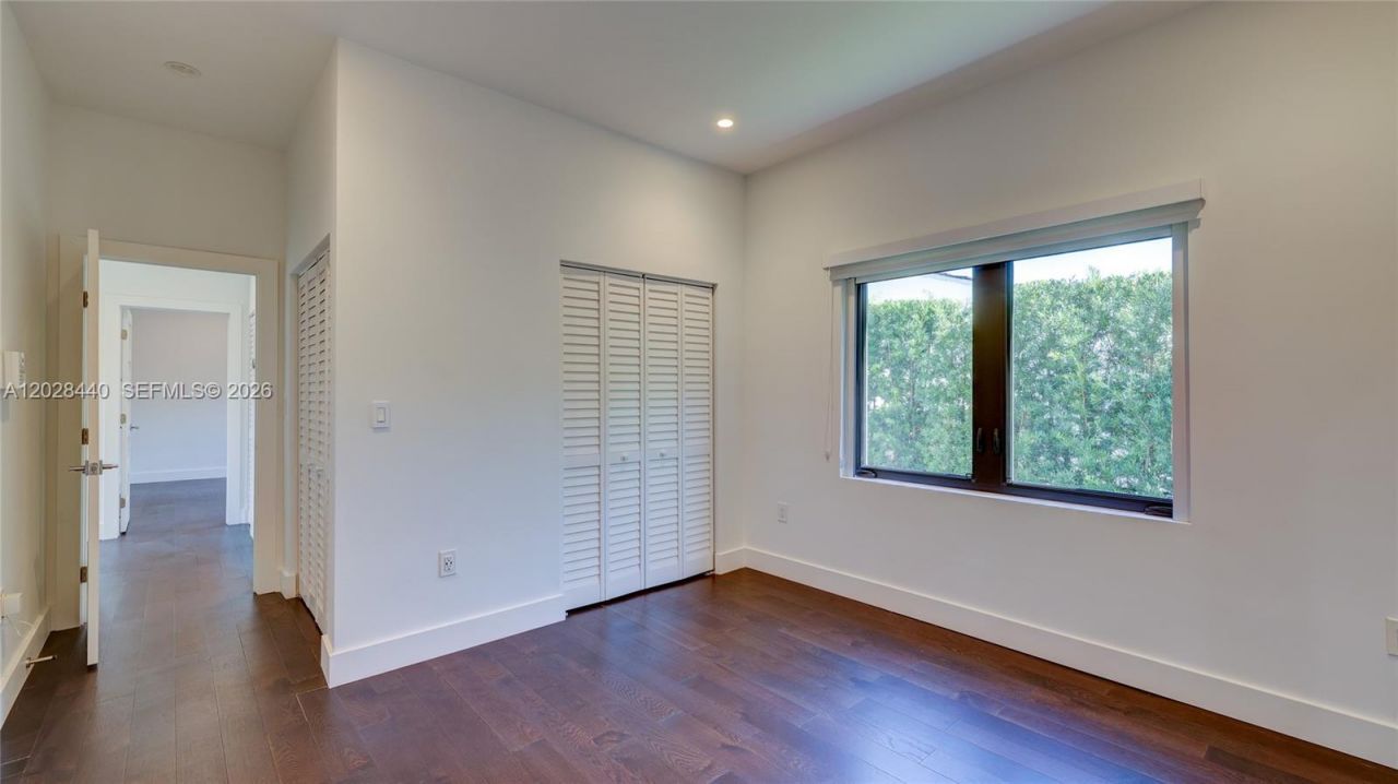 426 Aragon Ave, Coral Gables, FL 33134 Photo