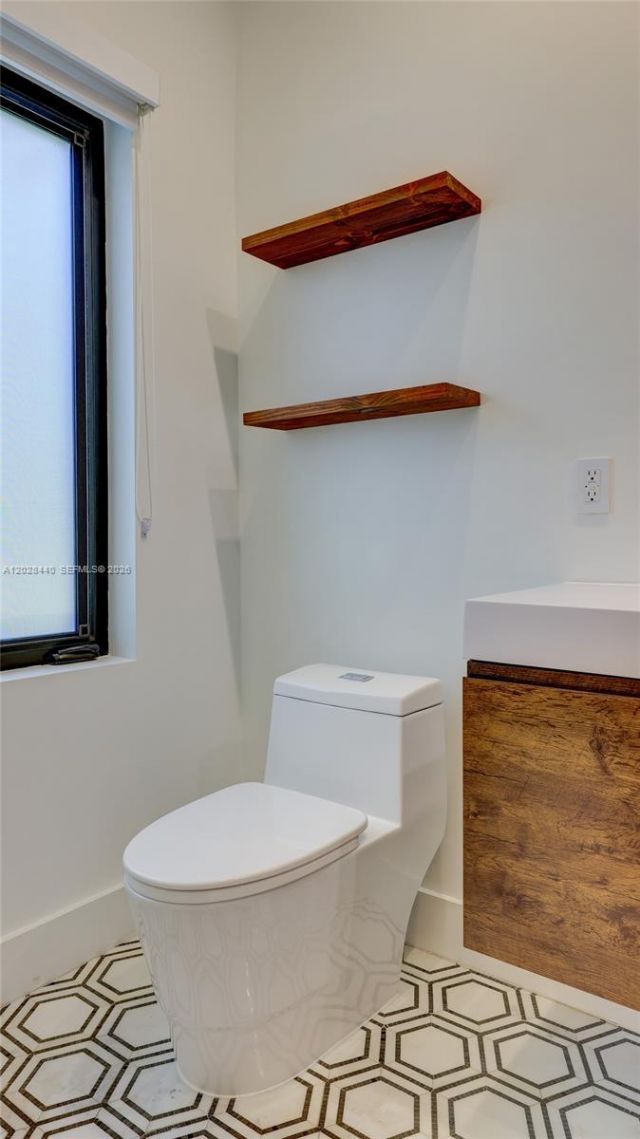 426 Aragon Ave, Coral Gables, FL 33134 Photo