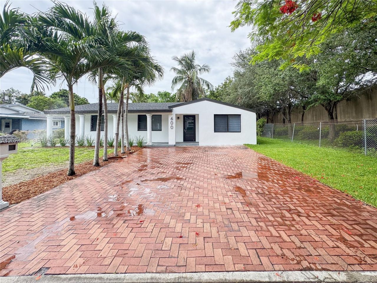 600 NW 108th Ter , Miami, FL 33168 Photo