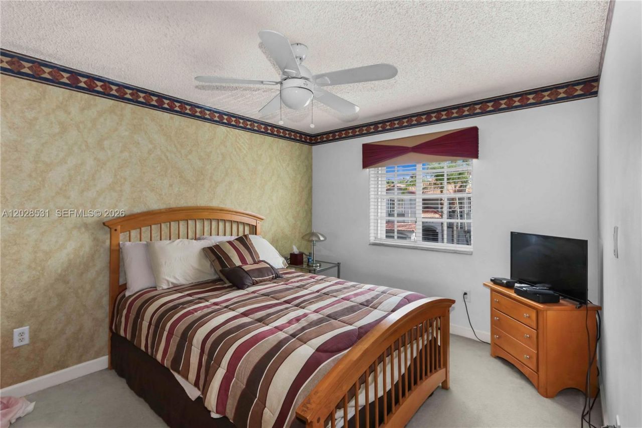 11468 NW 50th Ter , Doral, FL 33178 Photo