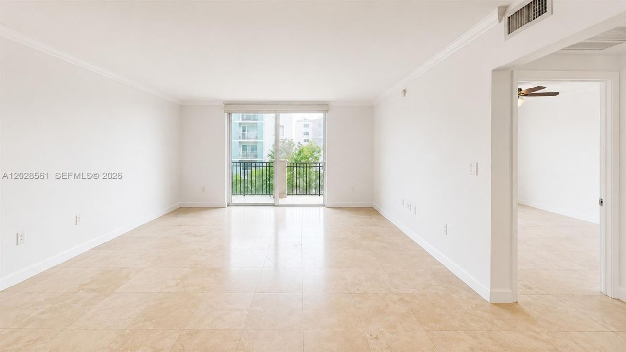 2650 SW 37th Ave, Unit 506, Miami, FL 33133 Photo