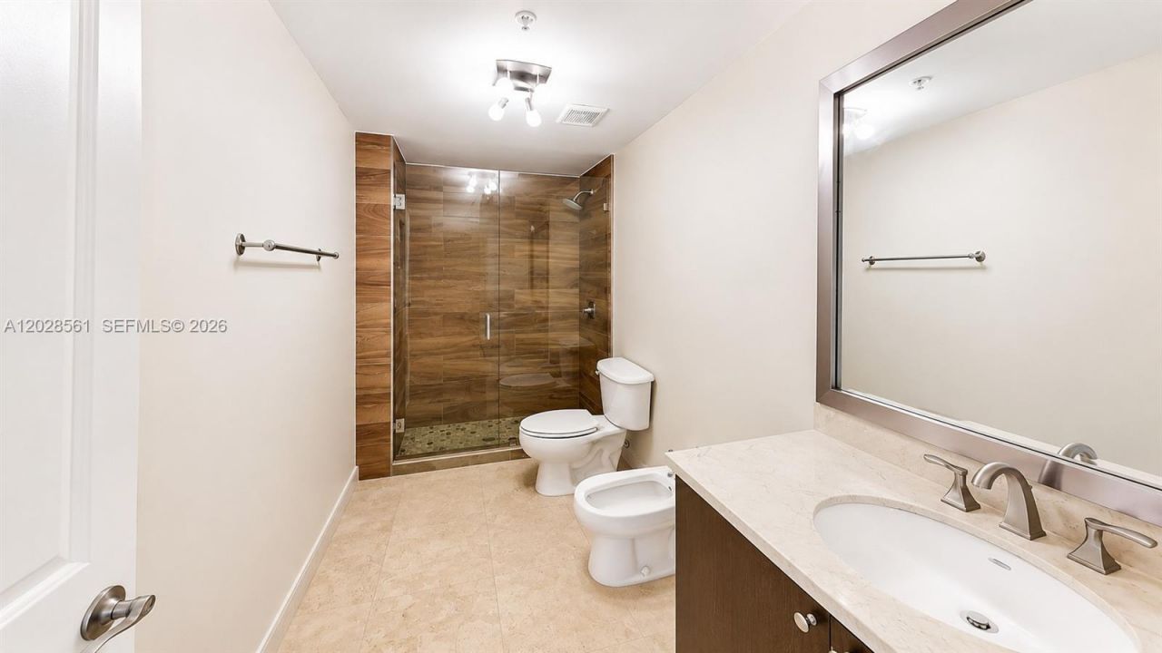 2650 SW 37th Ave, Unit 506, Miami, FL 33133 Photo