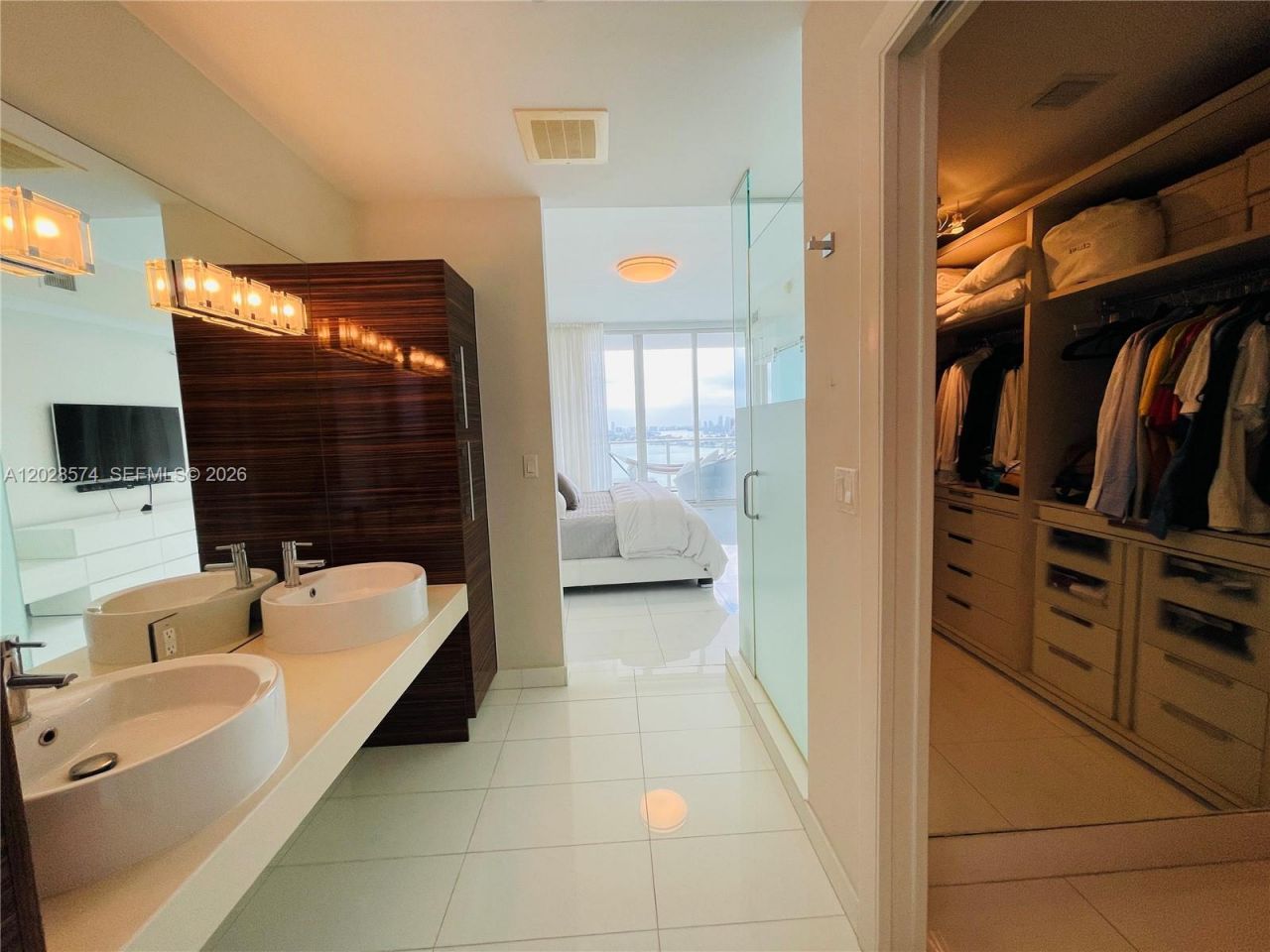 2020 N Bayshore Dr , Unit 2008, Miami, FL 33137 Photo