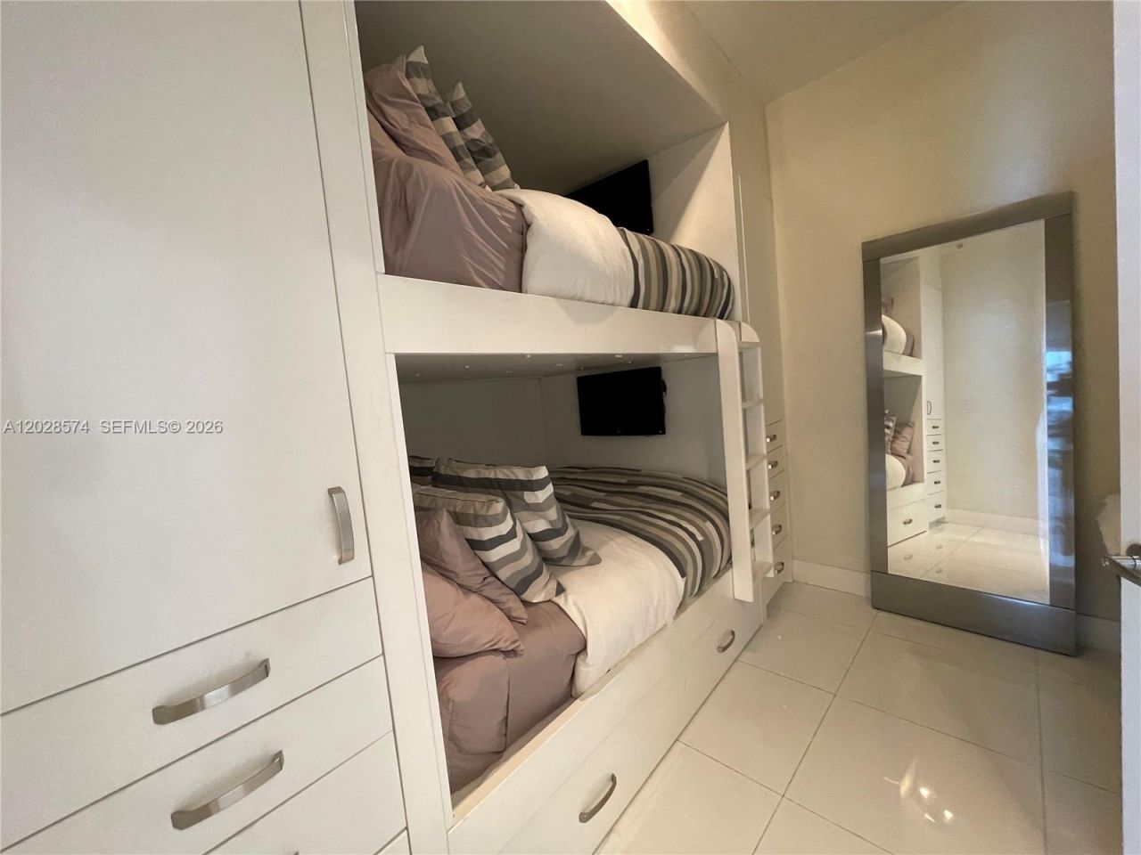 2020 N Bayshore Dr , Unit 2008, Miami, FL 33137 Photo