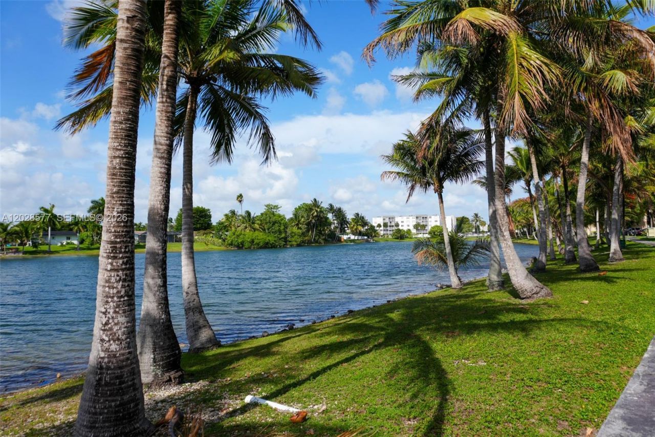 14311 N Kendall Dr , Unit 206A, Miami, FL 33186 Photo