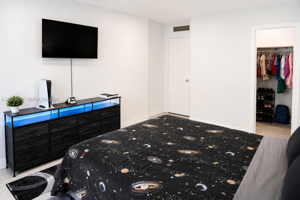 14311 N Kendall Dr , Unit 206A, Miami, FL 33186 Photo
