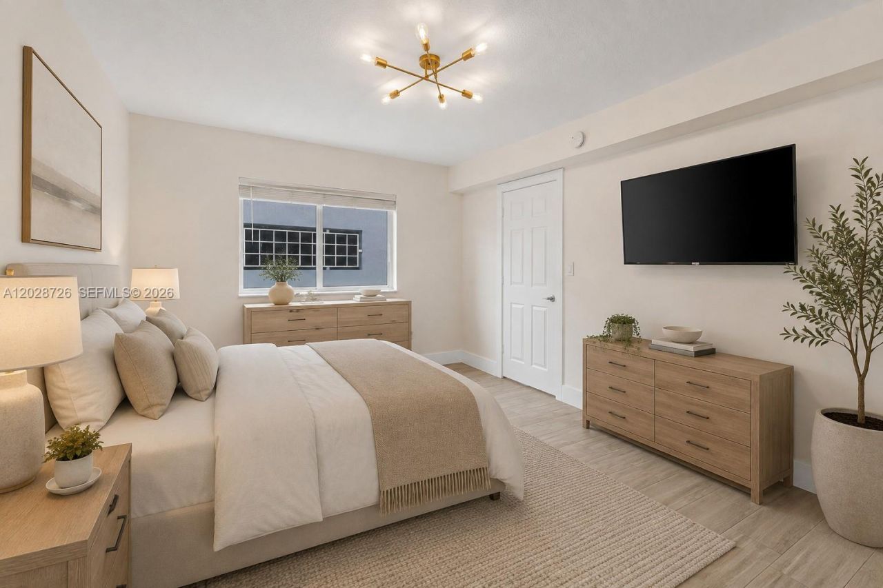 2415 NW 16th St Rd, Unit 306, Miami, FL 33125 Photo