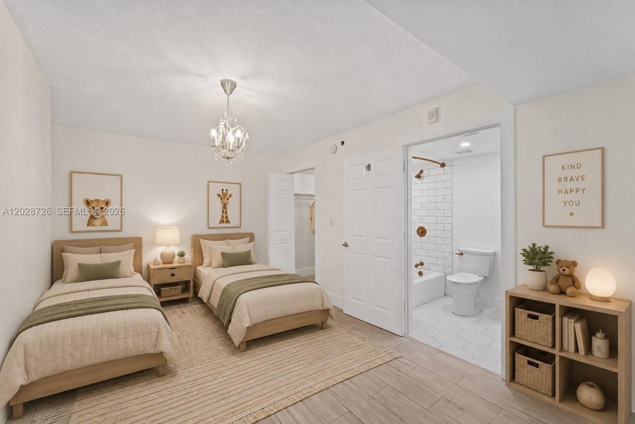 2415 NW 16th St Rd, Unit 306, Miami, FL 33125 Photo