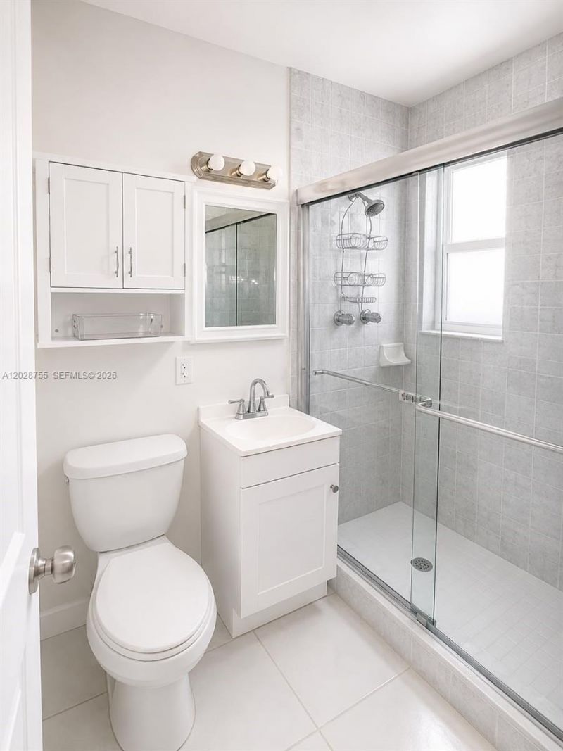6330 SW 79th St , Unit 23, South Miami, FL 33143 Photo