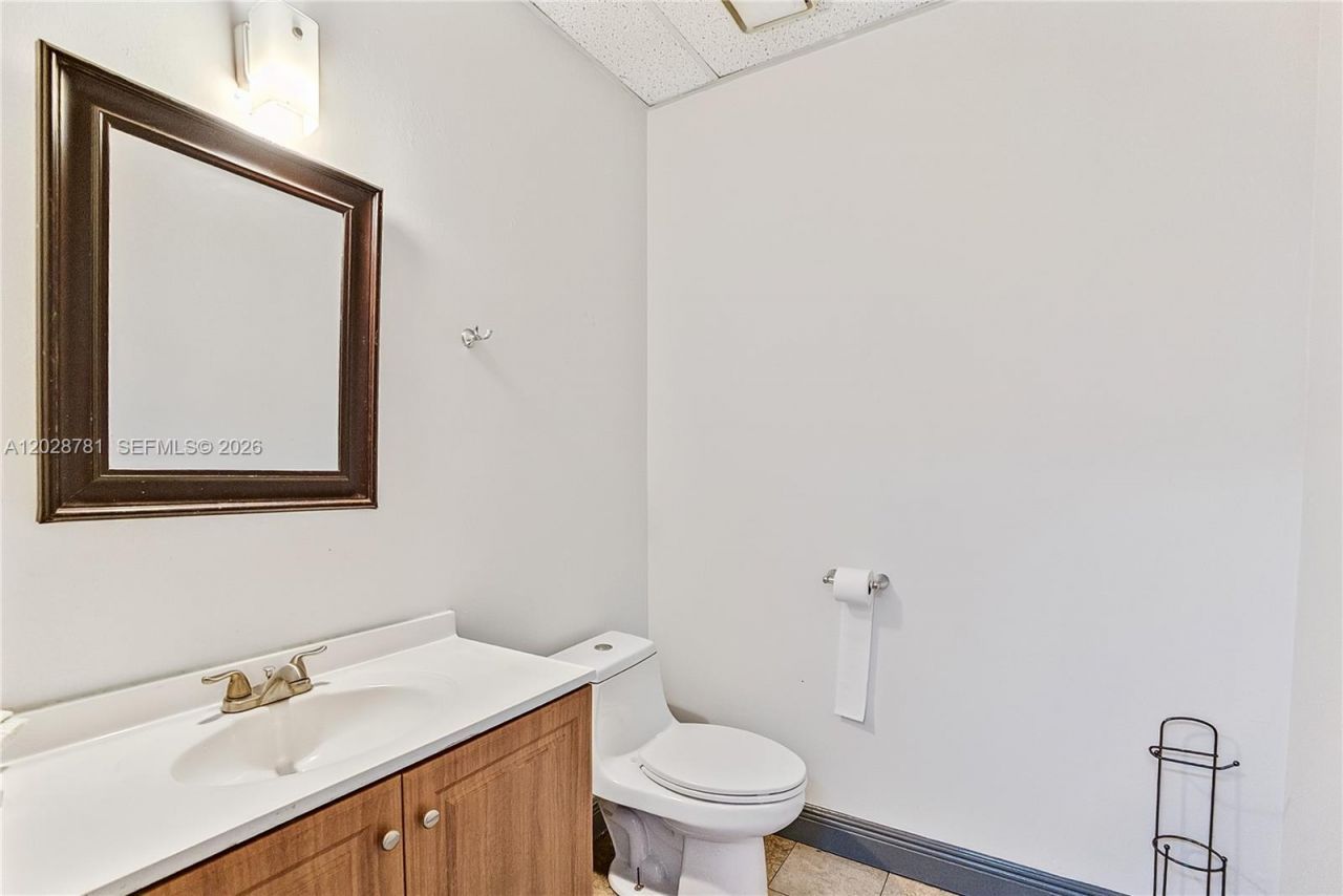5101 NW 10th Ter , Fort Lauderdale, FL 33309 Photo