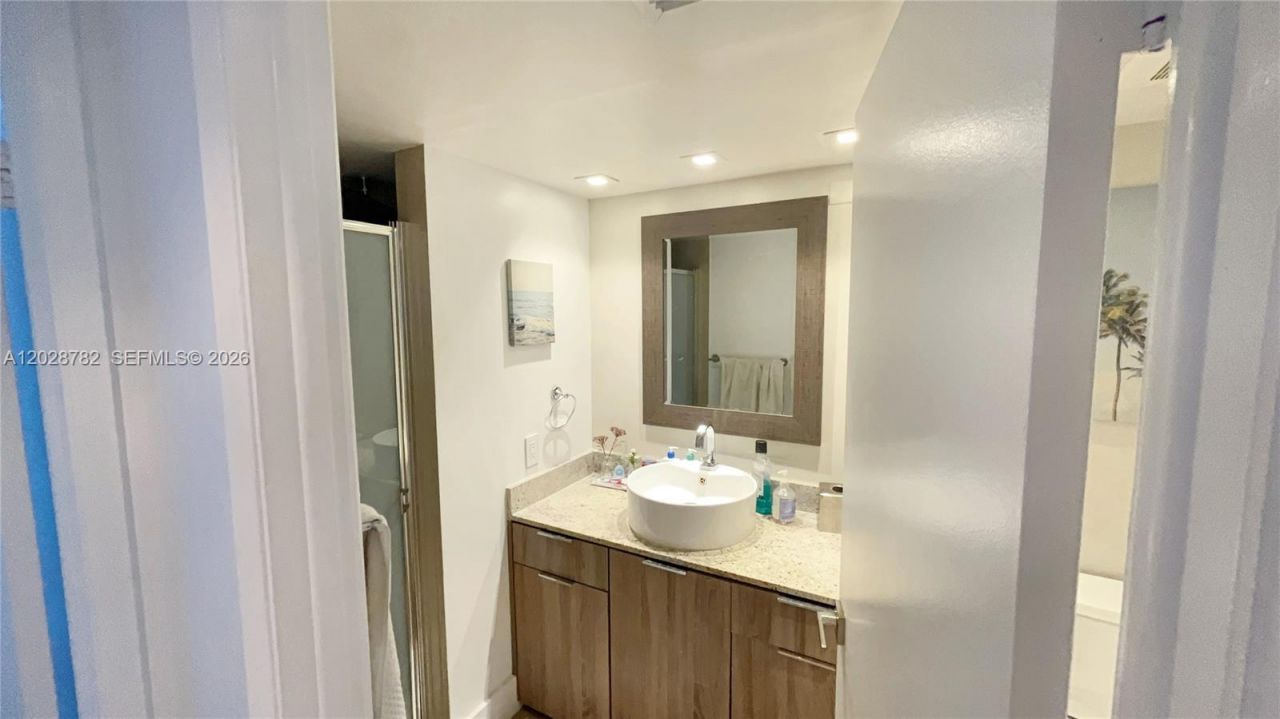 1717 N Bayshore Dr , Unit A-1951, Miami, FL 33132 Photo