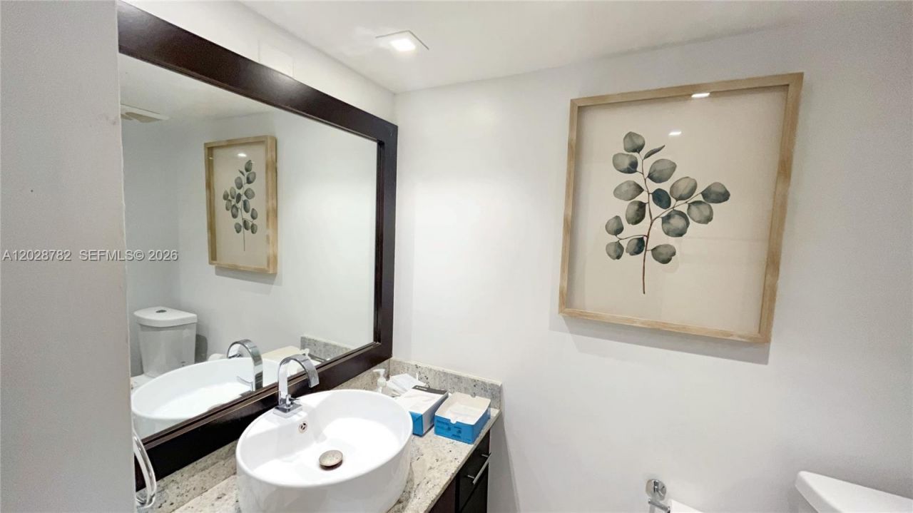 1717 N Bayshore Dr , Unit A-1951, Miami, FL 33132 Photo