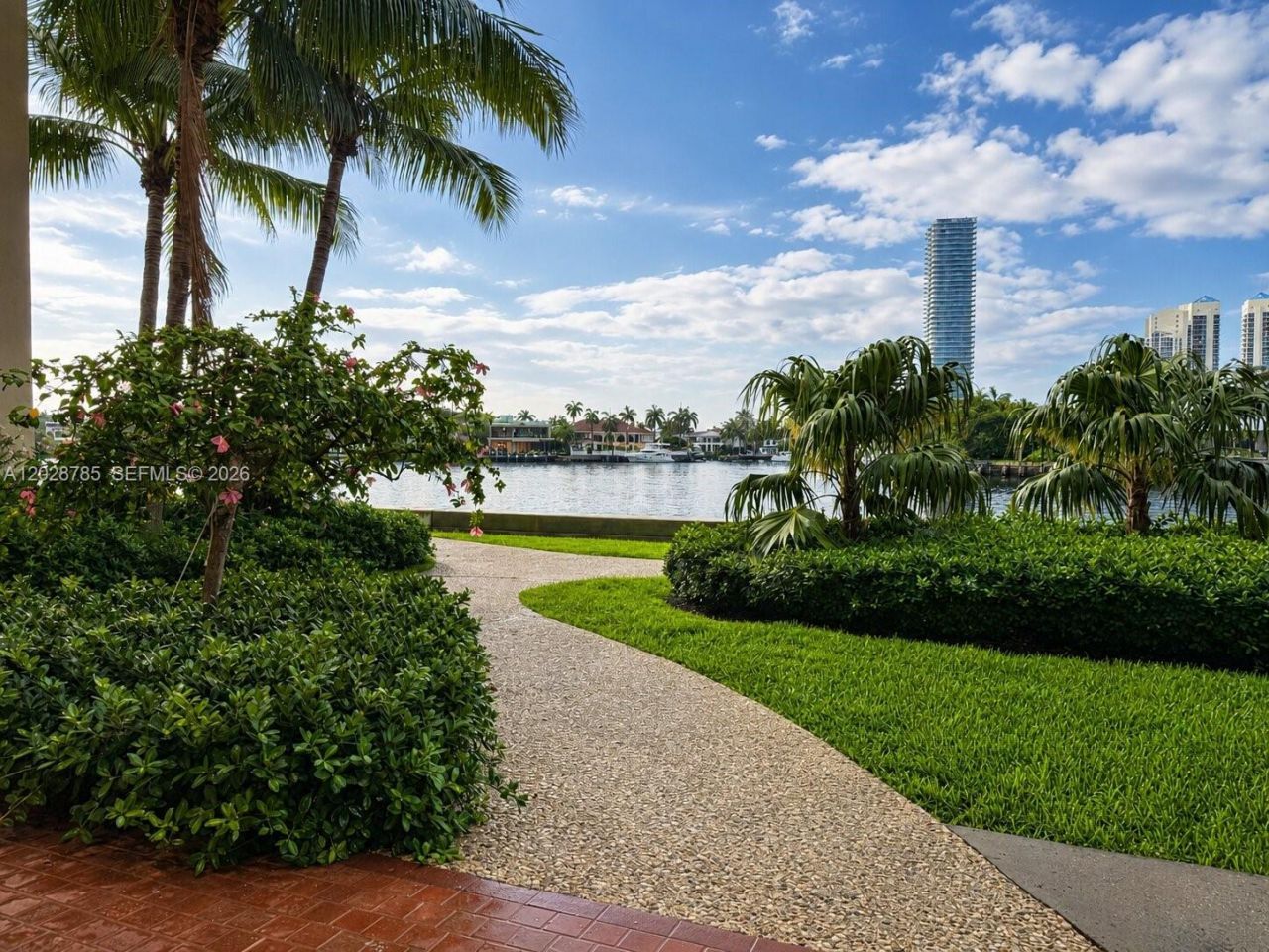 19667 Turnberry Way, Unit 6F, Aventura, FL 33180 Photo