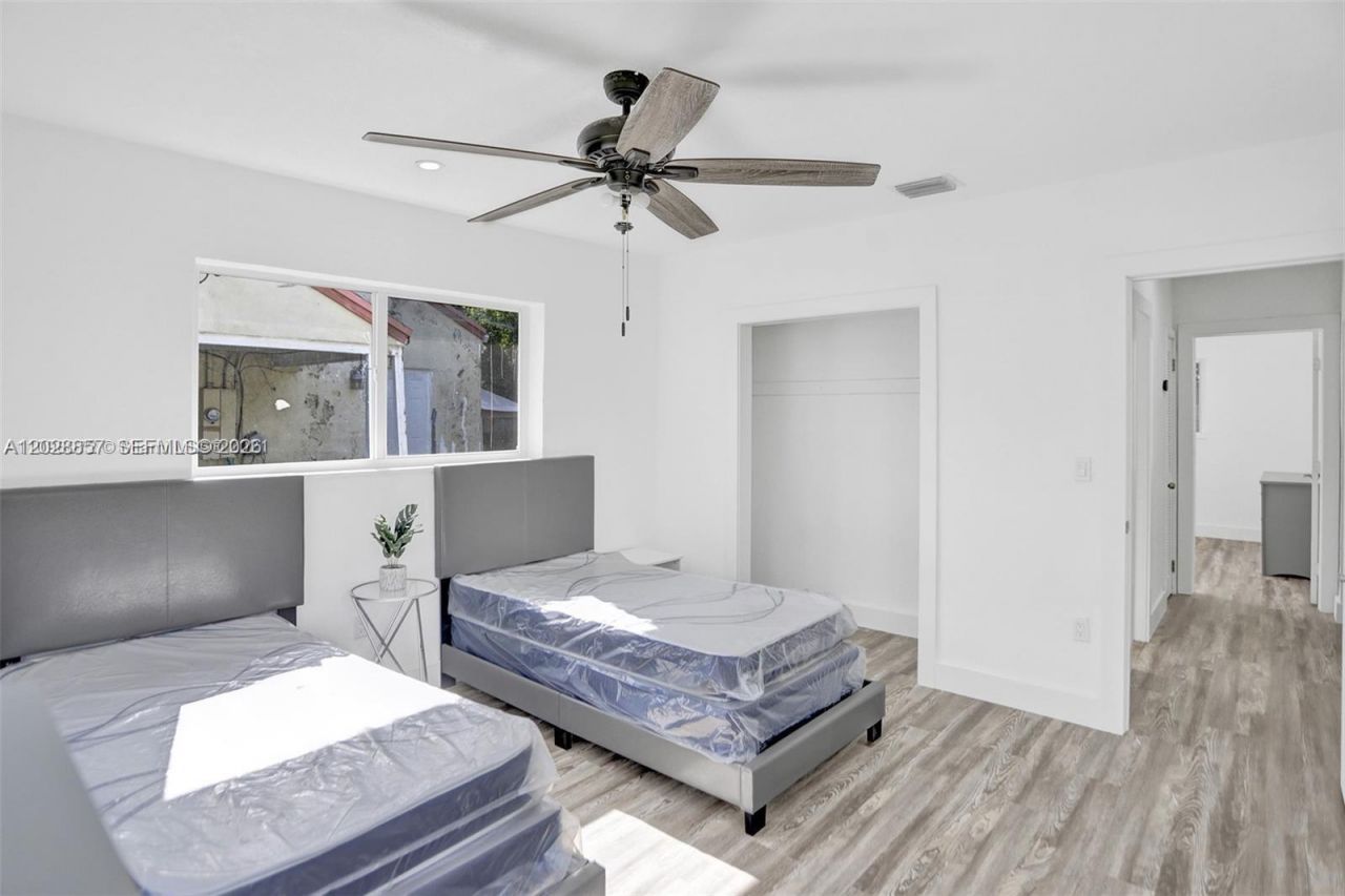 236 NW 42nd St , Miami, FL 33127 Photo