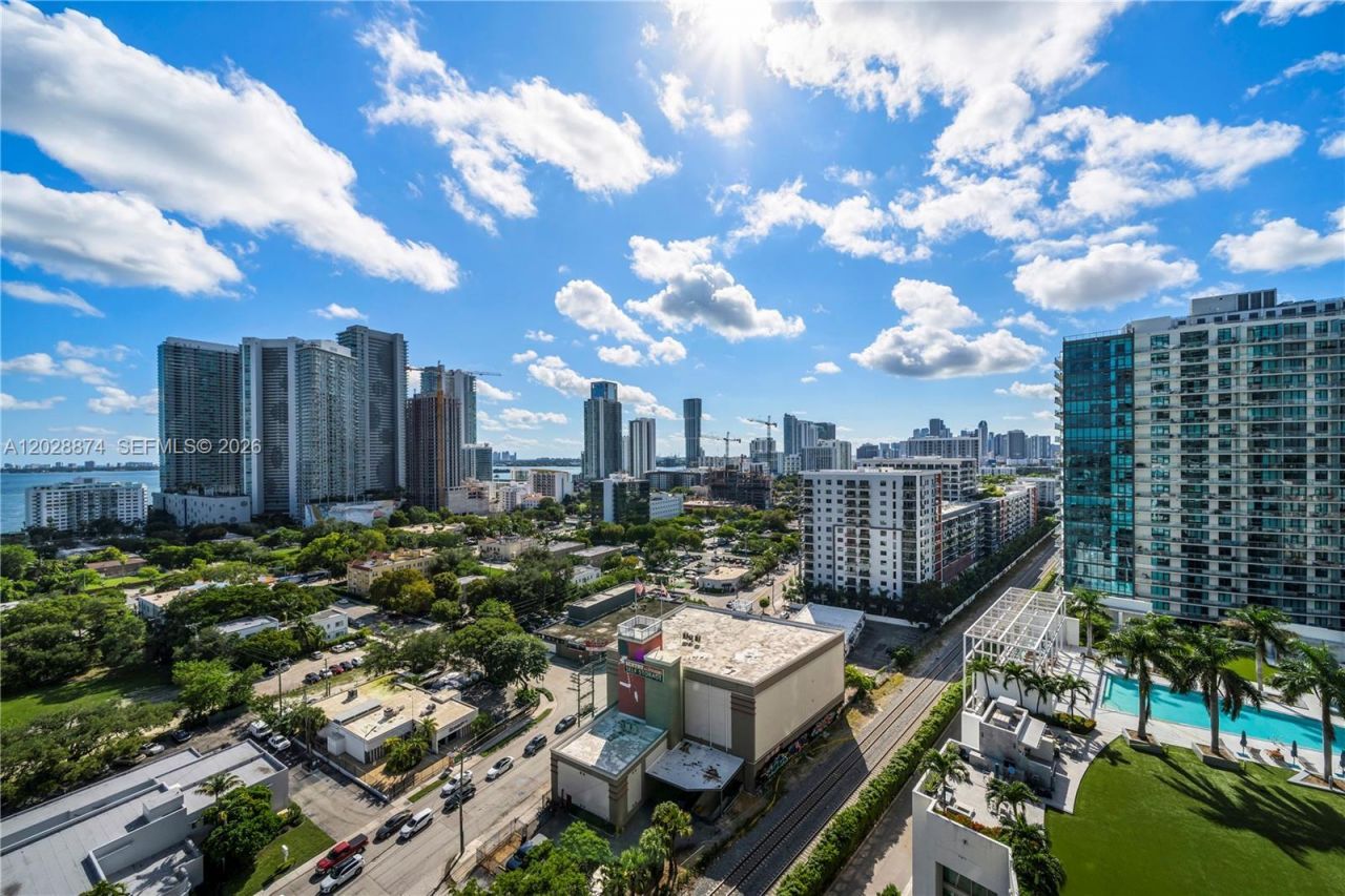 121 NE 34th St , Unit 1704, Miami, FL 33137 Photo