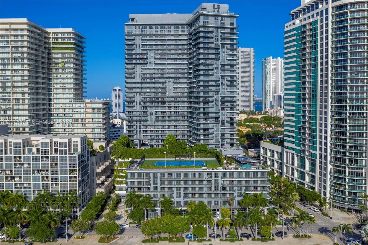 121 NE 34th St , Unit 1704, Miami, FL 33137 Photo